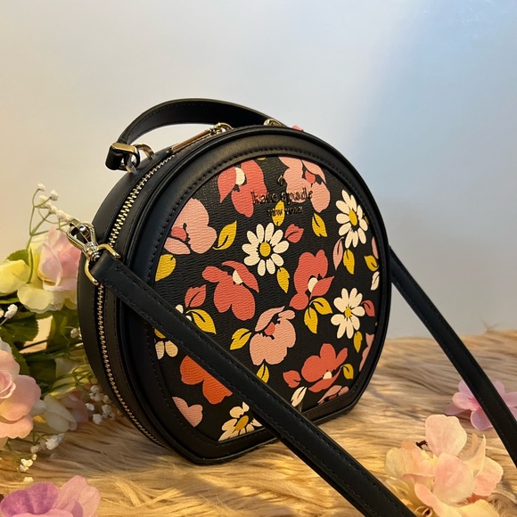 🌸 ♠️Nwt Kate Spade bag ♠️🌸 - Picture 9 of 16